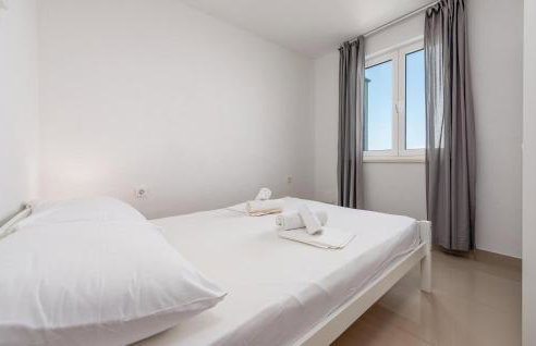 Nice Apartment In Lukovo Sugarje - Foto 42