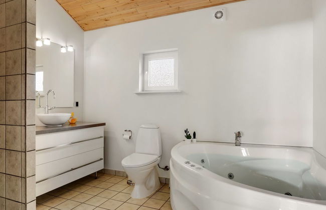 "Lirim" - 50m from the sea - Foto 5