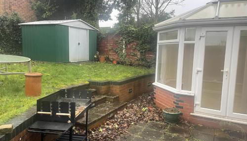 4 Bedroom House - Sleeps 6 - Garden Bbq Parking - Foto 4