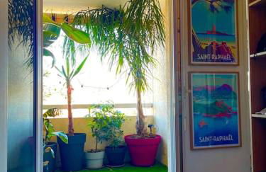 Joli T2 avec piscine - Foto 12