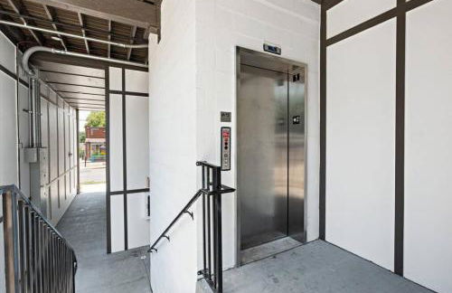 Tranquil Haven Close to Broadway with Free Parking - Foto 38