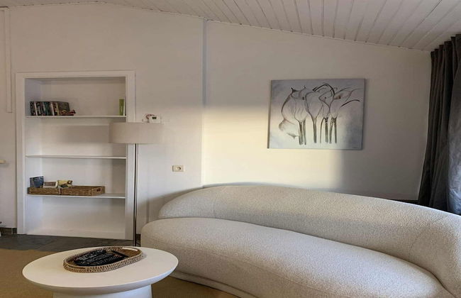 Sunny Cottage With Pool - Foto 12