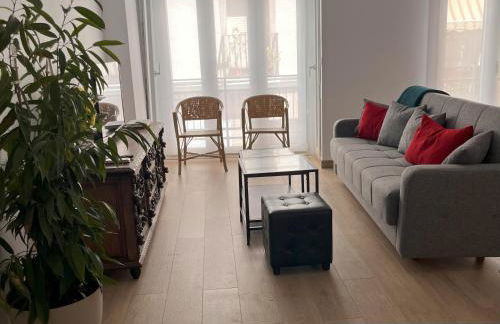 Precioso apartamento con patio - Foto 12