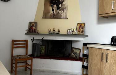 Εξοχική Μονοκατοικία με αυλή και εξωτερική αποθήκη-Country house with yard and external warehouse - Foto 18