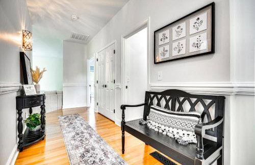 Bright and Elegant Home in High Point with Deck! - Foto 4