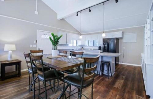 Pawnee 2 - Newly Renovated Duplex - Foto 27