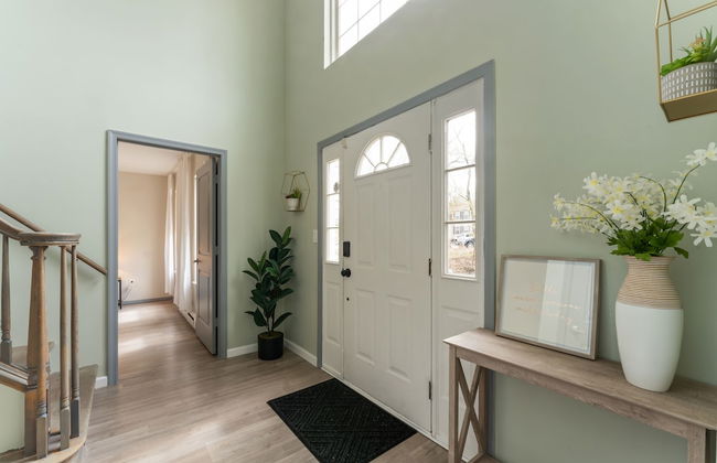 Amazing Vacation House In Poconos~hottub~game Room 6 Bedroom Home - Foto 43