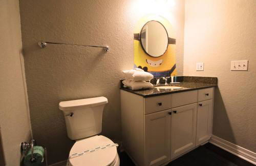 Luxurious 3-Bedroom Condo in Reunion Resort - Foto 12