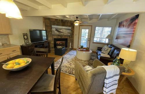 Mountain Harbor two bedroom Lodge cottage - Foto 8