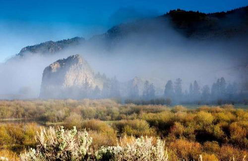 Fishing Getaway at a Riverside Resort near Beaverhead-Deerlodge National Forest, Montana - Foto 6