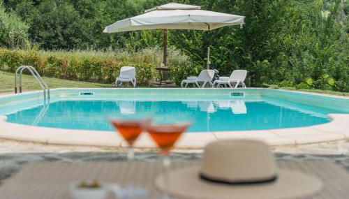 Villa Larissa - Foto 2, Garden, sunbed