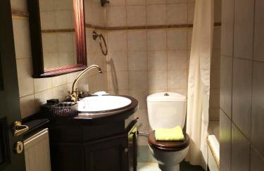 Levantes Mansion - Photo 28