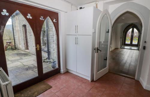 The Chapel - Photo 13