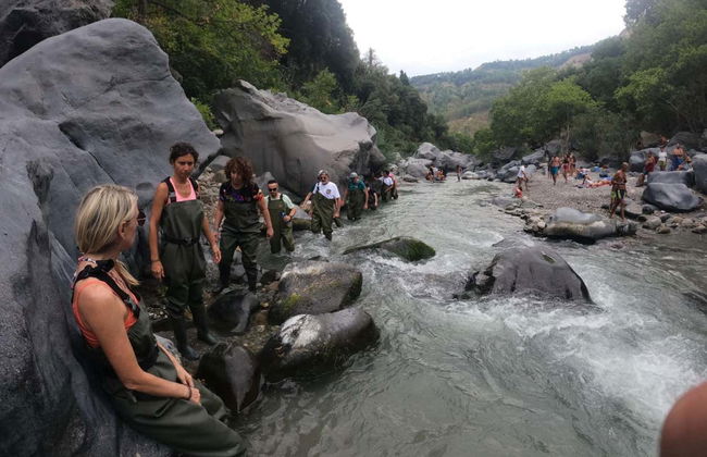 Trekking acquatico nelle Gole dell'Alcantara - Foto 2