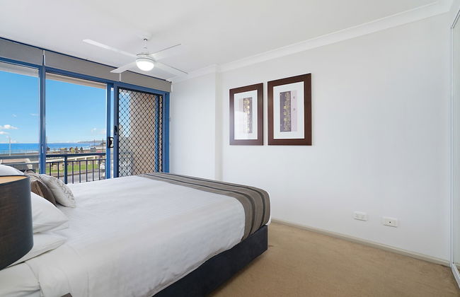 Newcastle Short Stay Apartments - Sandbar Newcastle Beach - Photo 4