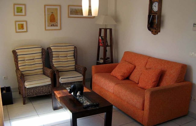 VenAVera H22D - Penthouse 2 Bedrooms/1Bath Beachfront WIFI - Photo 9