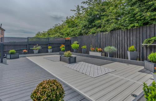 Charming Modern Retreat with Private Garden - Pass the Keys - Foto 41