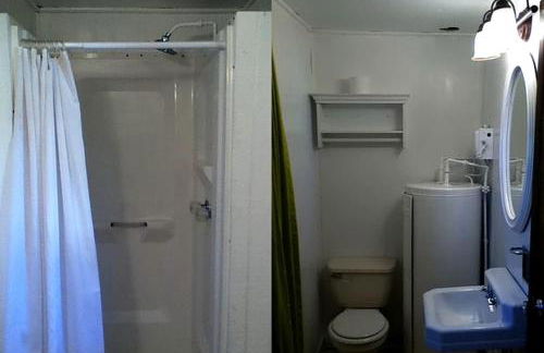 Comfortable Cabin Right on Great Sacandaga Lake in Northville, New York - Foto 11