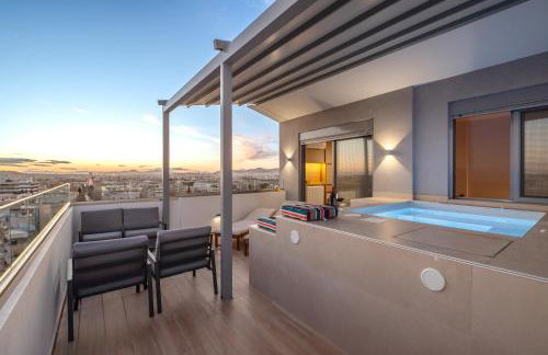 Elite Penthouse with Heated Pool and SkylineView - Foto 23