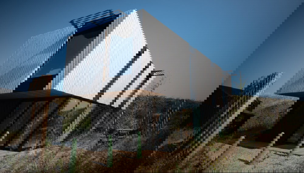 Modern, Trendy Nature Theme Lodge, Near the Sea - Foto 1, Imagem principal