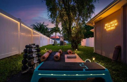 Palm Oasis Salt Pool I Movies I Firepit I Golf - Foto 2