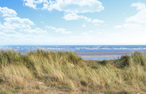 Nice Home In Quettehou With Kitchen - Foto 32