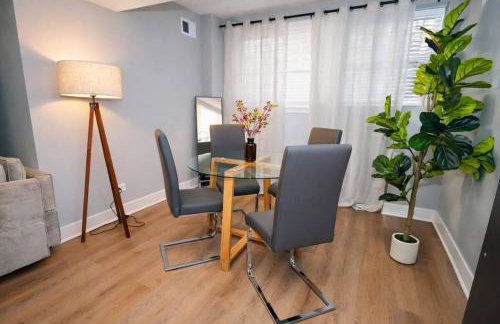 Cozy 3BR Chicago Garden Apartment Near Loyola & Downtown - Foto 13