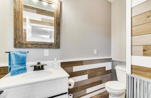 Lakefront Gem Grills and Fire Pit in Dent - Foto 16