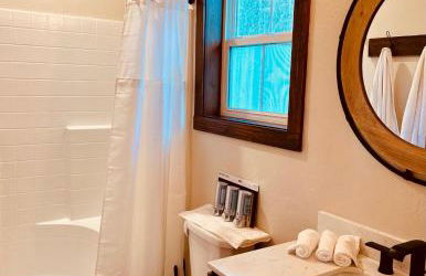 Elk Ridge Village 201B Cozy Cabin with views of Flathead Lake and the mountains - Foto 11