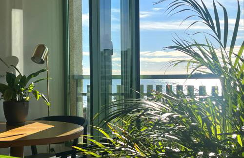 Stylish well-connected beachfront flat - Foto 3