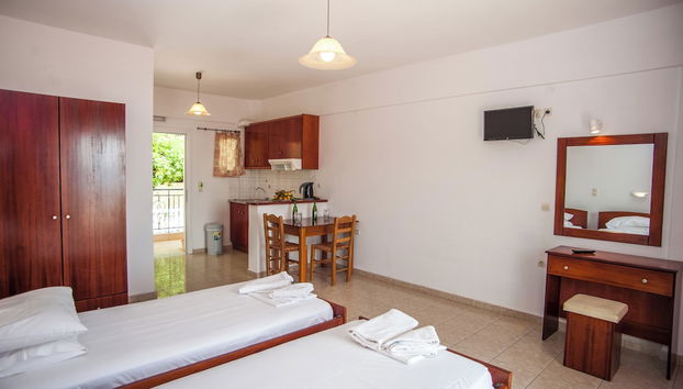 Agios Gerasimos Studios - Foto 5, Habitación