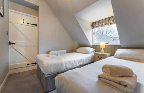 Coach House One - Photo 4