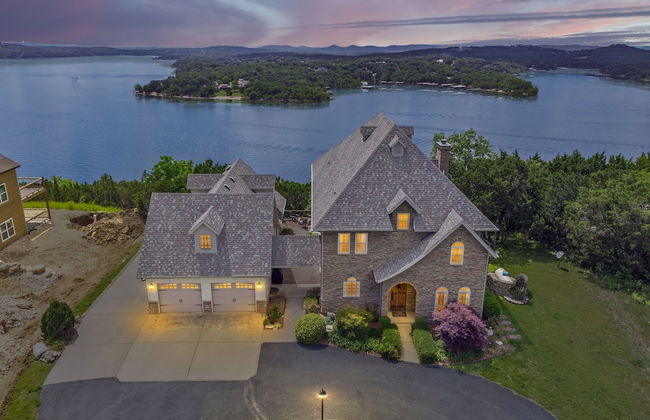 Table Rock Manor at Whitefish Bay - Photo 53