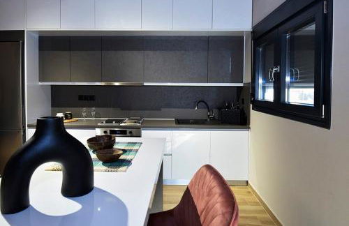 Politis Luxury Home - Photo 3