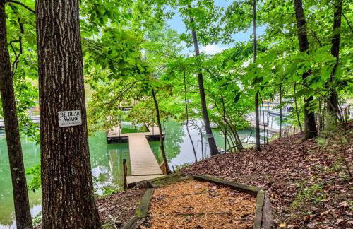 Lakefront, Saltwater Pool, Backyard Oasis, Private Dock, Home Gym - Foto 9