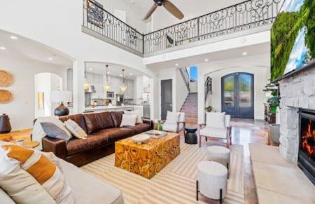 Beachfront Villa New Listing Intro Pricing - Foto 9