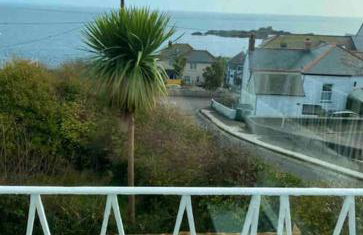 Spacious home with panoramic sea view, free parking EV & large garden - Photo 6