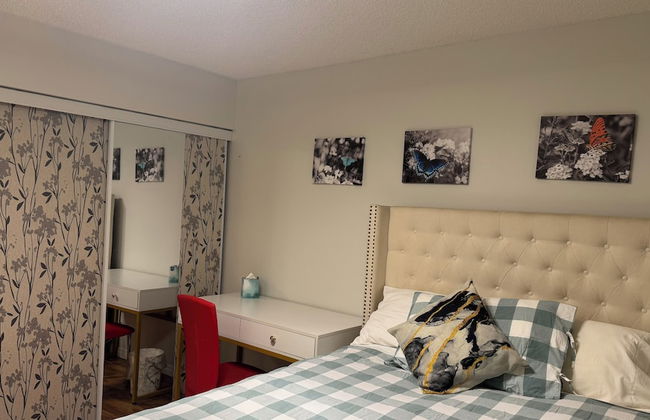 MainFloorCondo CozyFurnished Independent - Photo 4