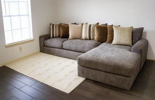 Cozy House in Mayberry - Photo 13