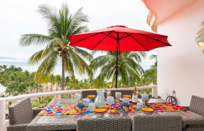 Ocean Front Penthouse Pool Sleeps 8 People - Foto 7