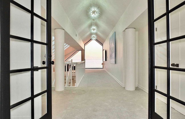 Beachfront Estate - LB Peninsula - Foto 35