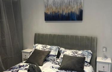 EXCEPTIONNEL Très beau T2 sur le Port de ST Goustan- Vue sur le Port! - Foto 12