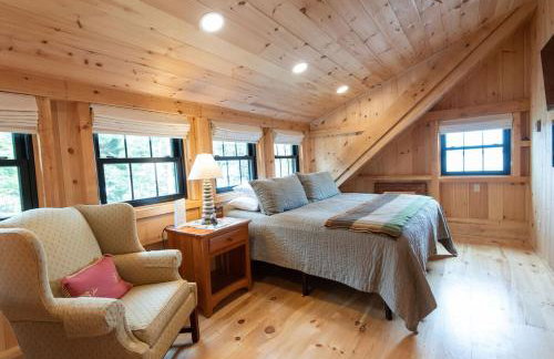 Oceanview Barnhouse Retreat with Hot Tub - Foto 4