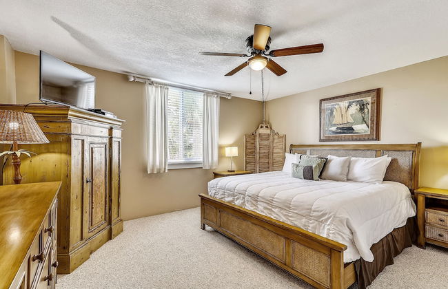 Dolphin Point 202a 2 Bedroom Condo by RedAwning - Foto 5