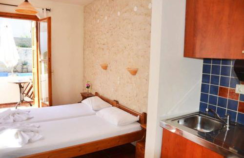 Potoula Apts - Foto 7