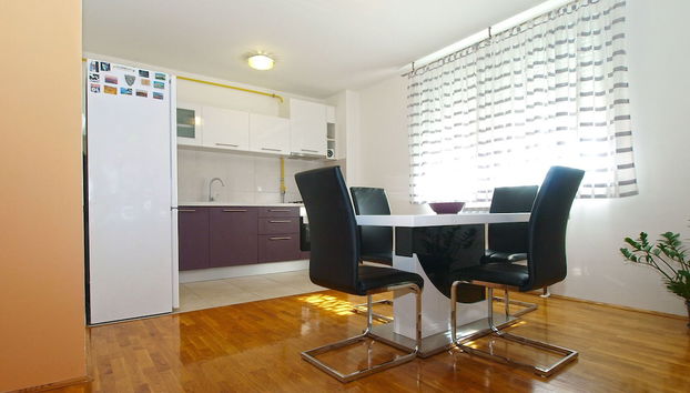 Apartment 1920 - Foto 4, Servicio de comidas en la habitación