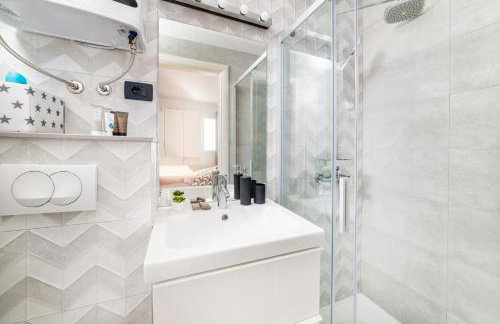 Amare Apartments - Photo 28