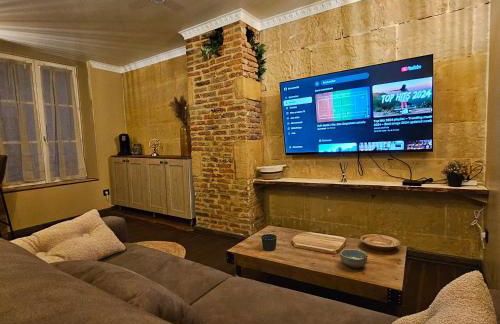 Studio Rustique en Cœur de Ville - Foto 7