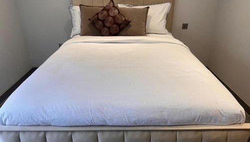 Apple Tree House - Photo 2