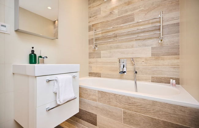 The Regent s Park Scenery - Spacious 3bdr House w Garden and Study Room - Photo 27